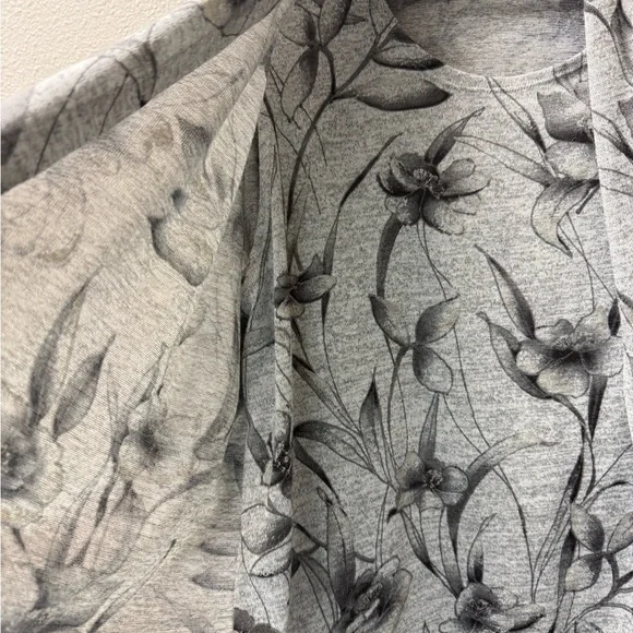 Alfred Dunner Gray Floral 2pc Cardigan Tank Set L Stretch - Picture 4 of 8